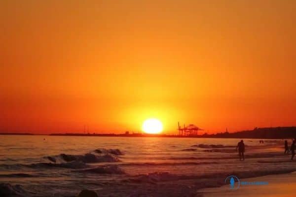 playa de el rompeculos