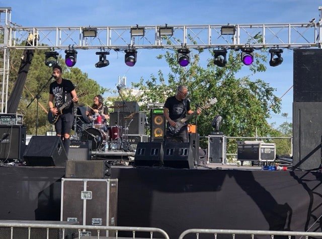 Banda de rock parque moret