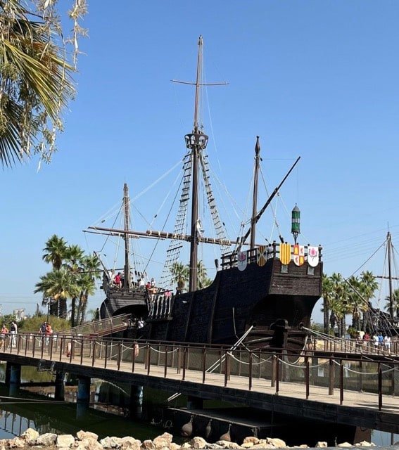 Muelle de las carabelas 5